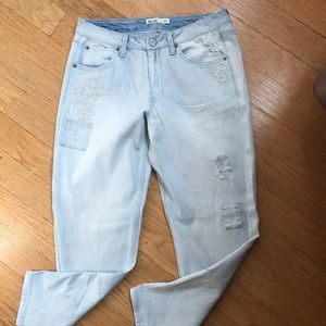 Mudd Distressed Embroidered Tomeboy Jeans